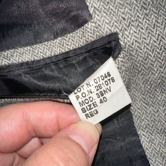 Bachrach Gray 100% Cashmere Overcoat - Picture 5 of 7